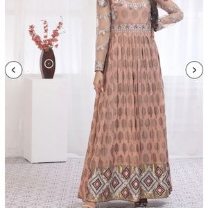Nakoosh dress gown